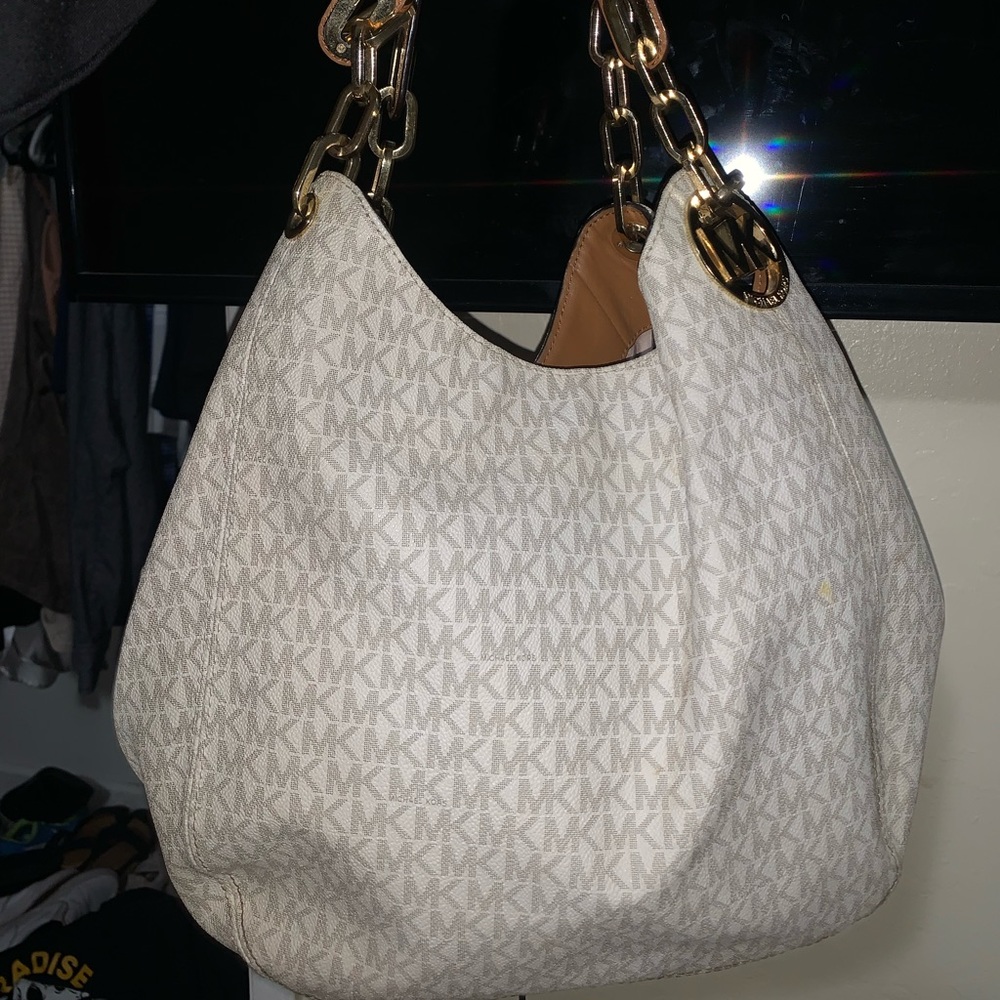 Michael Kors purse